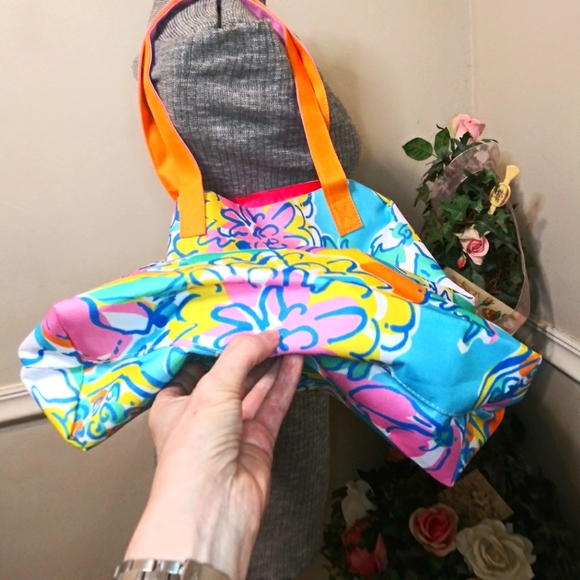 Lilly Pulitzer For Estee Lauder Bright Frutiy Floral Tote Bag - Picture 4 of 9